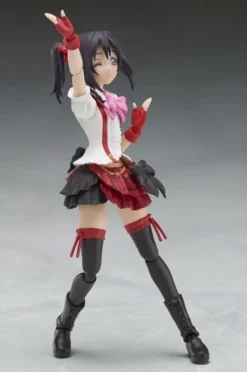 Bandai S.H.Figuarts Nico Yazawa (Bokura Wa Ima No Naka De) | Love Live! -Bandai 00e54f29c5cf4cfebbfd08b84e356e77.jpg