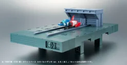 Bandai Robot Spirits Mobile Suit Gundam White Base Catapult Deck Ver. A.N.I.M.E. -Bandai 03aa3d4c23b44b2596c398c02d12cc70.jpg