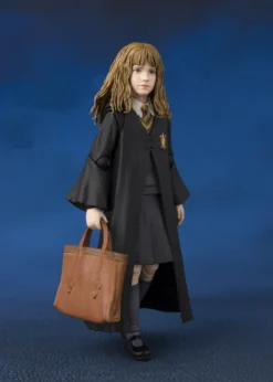 Bandai S.H.Figuarts Harry Potter And The Sorcerer's Stone Hermione Granger -Bandai 0d4d09251ec64f50a35e3a25c3b5e3d2.jpg