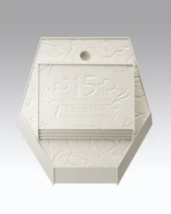 Bandai Saint Cloth Myth Saint Seiya: The Hades Chapter Goddess Athena: 15th Anniversary Ver. -Bandai 2d9c91e4c89a4a1d93428f6df99409f7.jpg