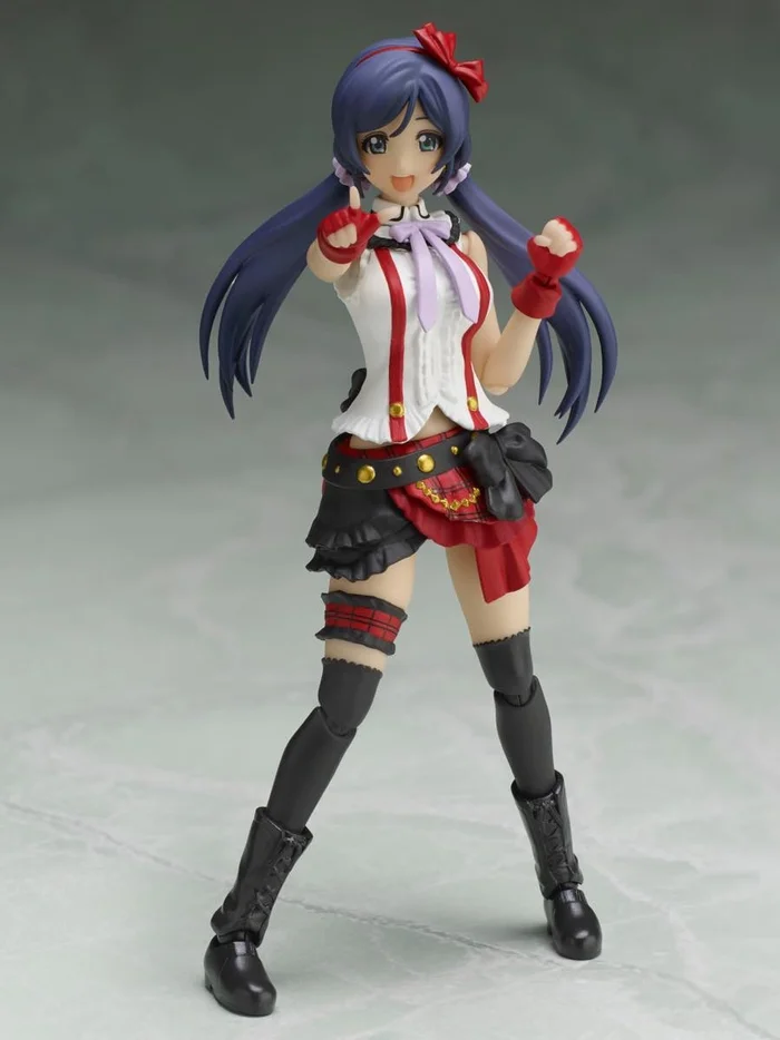 Bandai S.H.Figuarts Love Live! Nozomi Tojo 3 Bandai S.H.Figuarts Love Live! Nozomi Tojo