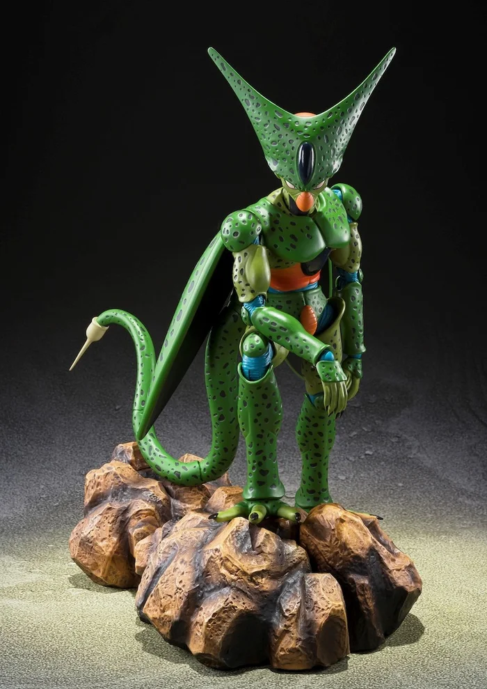 Bandai S.H.Figuarts Dragon Ball Z Cell First Form 6 Bandai S.H.Figuarts Dragon Ball Z Cell First Form - Image 4
