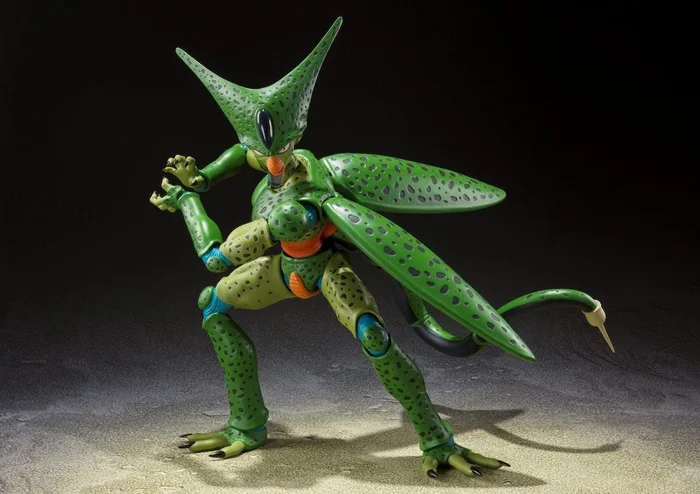 Bandai S.H.Figuarts Dragon Ball Z Cell First Form 5 Bandai S.H.Figuarts Dragon Ball Z Cell First Form - Image 3