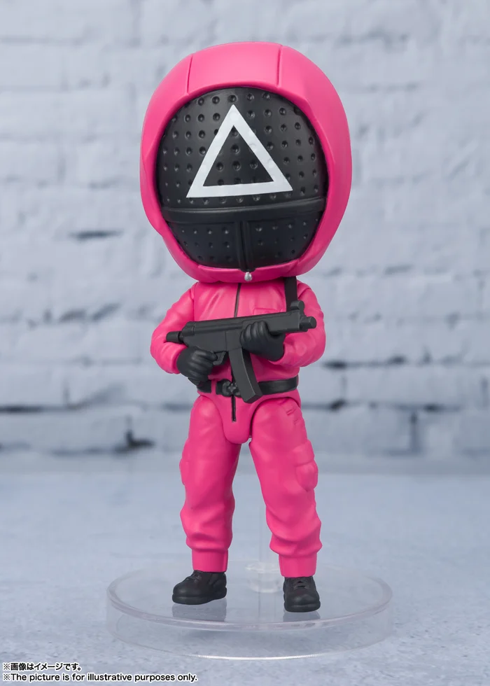 Bandai Figuarts Mini Squid Game Masked Soldier 3 Bandai Figuarts Mini Squid Game Masked Soldier
