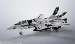 Bandai Hi-Metal R Macross Zero VF-0S Phoenix (Roy Focker Use) -Bandai baf6d8e1388e425a8108a6c00b571a67.jpg