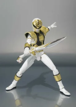 Bandai S.H.Figuarts Mighty Morphin Power Rangers White Ranger -Bandai d893462f4ea843a5a6093014fb00d179.jpg