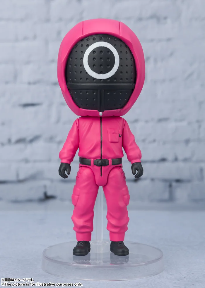 Bandai Figuarts Mini Squid Game Masked Worker 4 Bandai Figuarts Mini Squid Game Masked Worker - Image 2