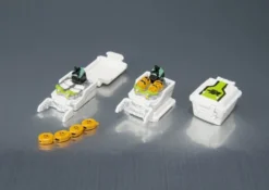 Bandai S.H.Figuarts Kamen Rider Fourze: Fourze Cosmic States -Bandai f90bb9c4e21049ee9143a48f109e48c5.jpg